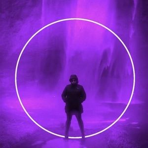 Meet your Posher, Feather